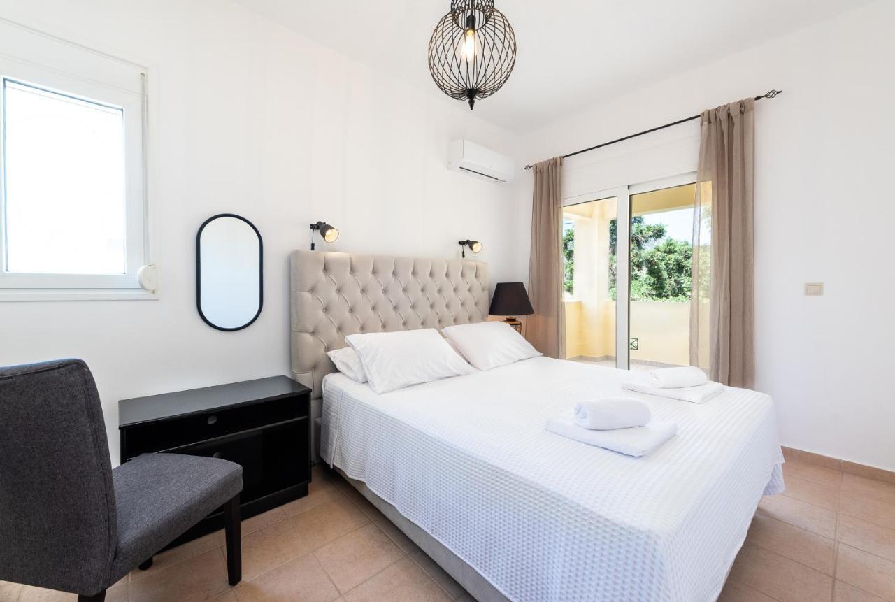 Ritas Gennadi Villa Extérieur photo