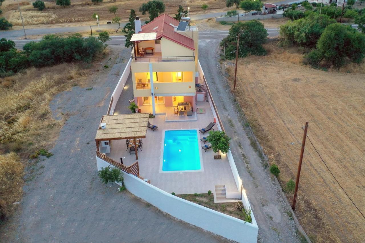 Ritas Gennadi Villa Extérieur photo